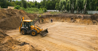 Разработка котлована Кисловодск стоимость за от 572 руб. м3 - заказать работы по копке и рытью котлованов | траншей